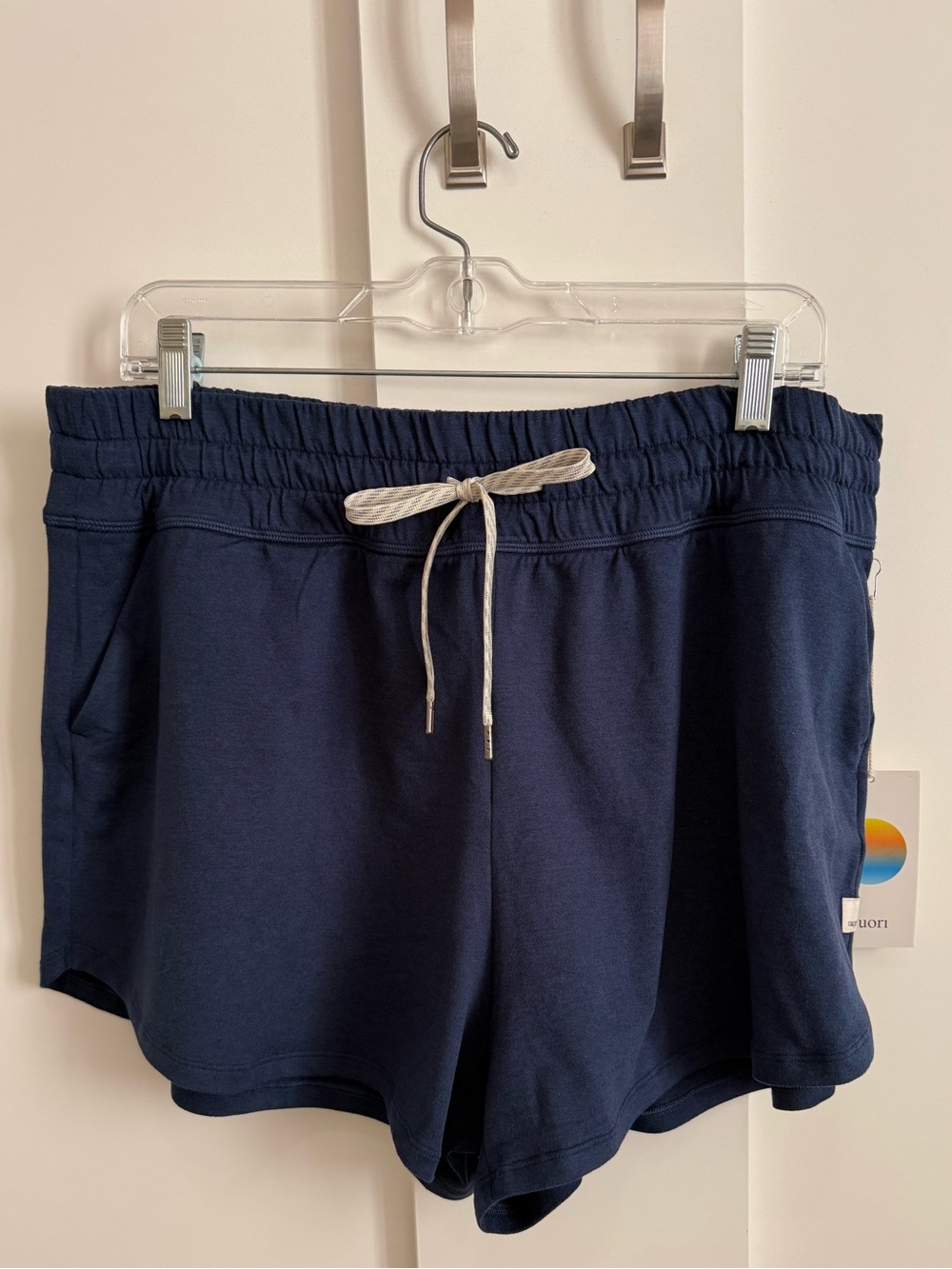 Vuori Halo Performance 2.0 Blue Coast Heather Relaxed Fit Athleisure XL NWT - Picture 2 of 6